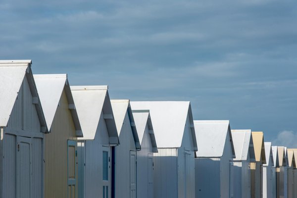 Why Are Certain UK Landmarks Less Known to Tourists Despite Their Fascinating Histories?